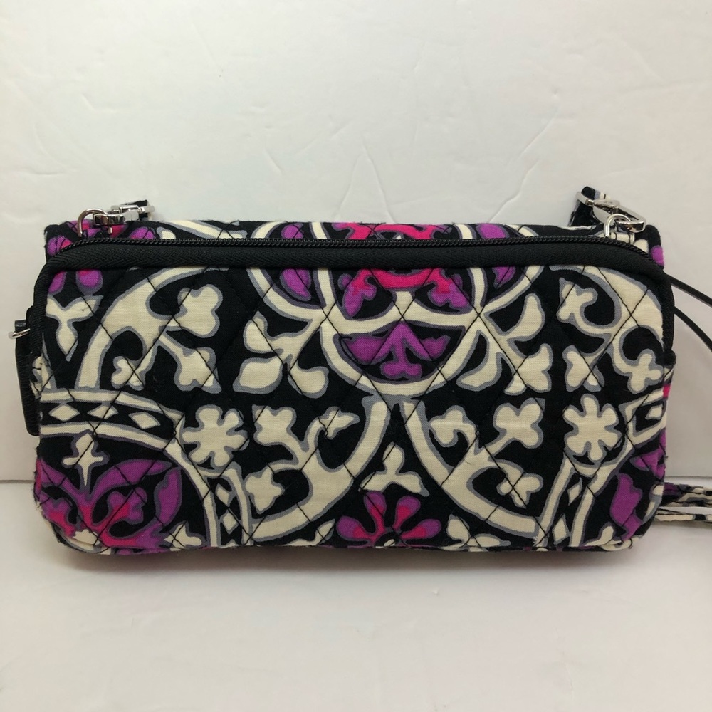 Vera Bradley Scroll Medallion Wallet Purse